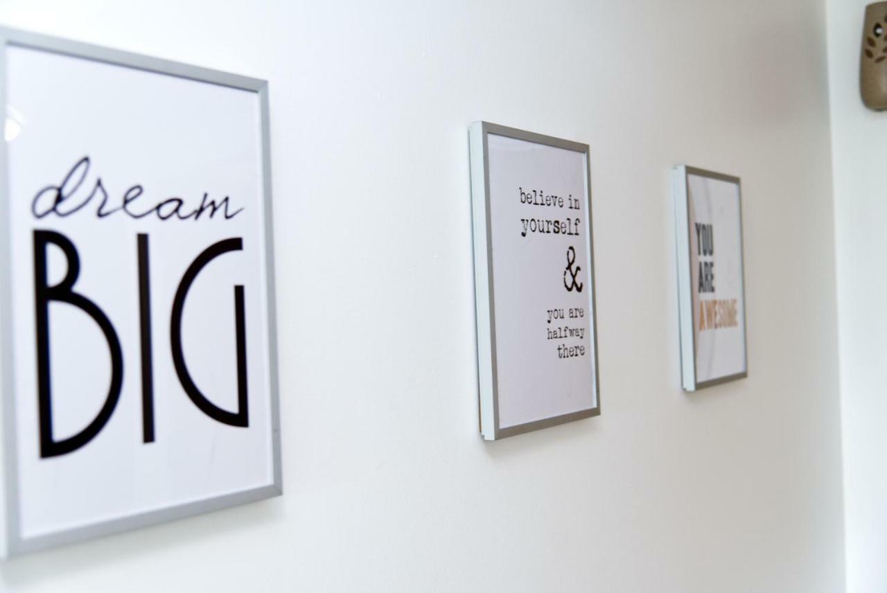 The Pent House - Lushio Apartments Northampton Bagian luar foto